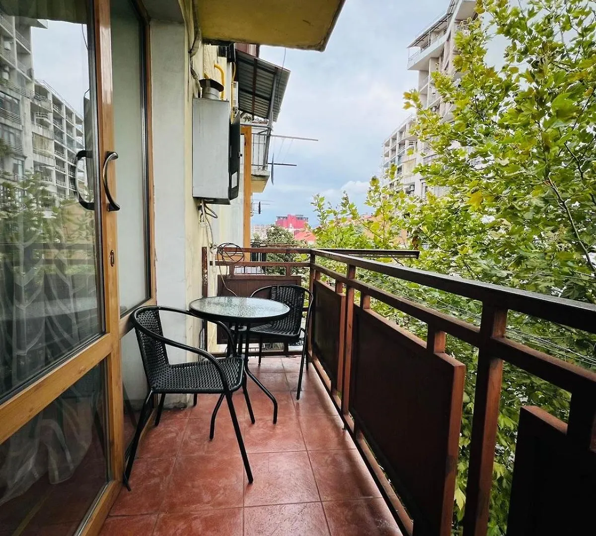 Apartment In The Park Batumi