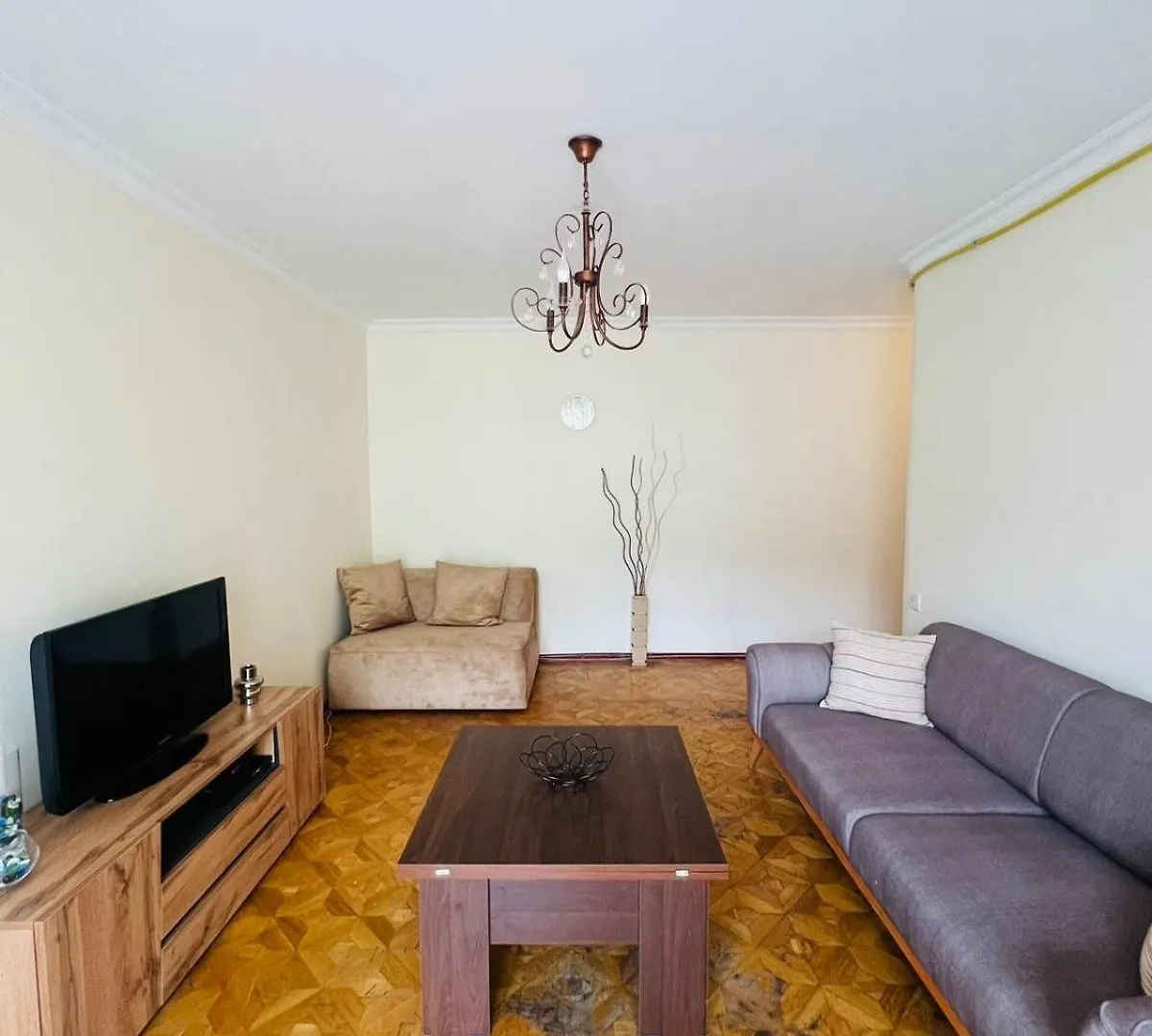 Apartment In The Park Batumi